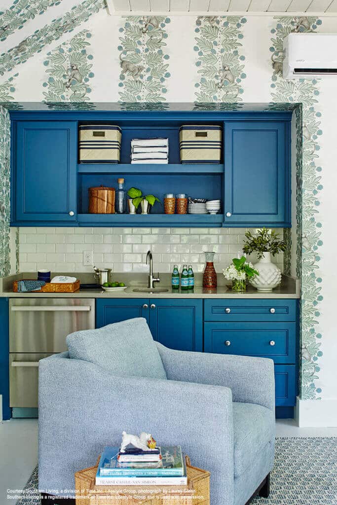 2017 southern living idea house crofter room with blue bar cabinets 